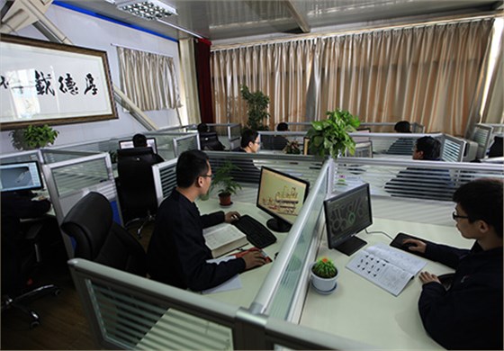 辦公室工(gong)作場景-航天(tian)泵閥