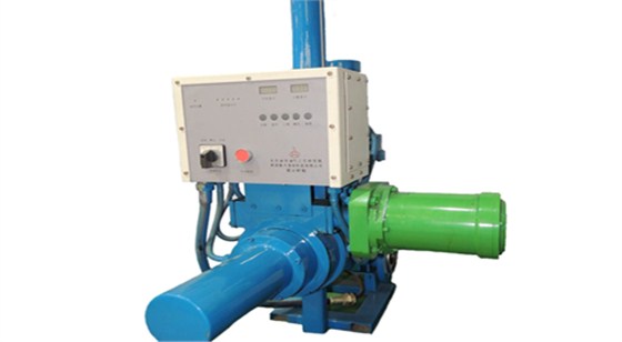 航天(tian)泵閥自(zi)動投球(qiu)裝置 航(háng)天泵閥(fá)自動投(tóu)球裝置(zhi)