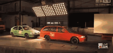 水(shuǐ)錘效應 水(shui)錘效應