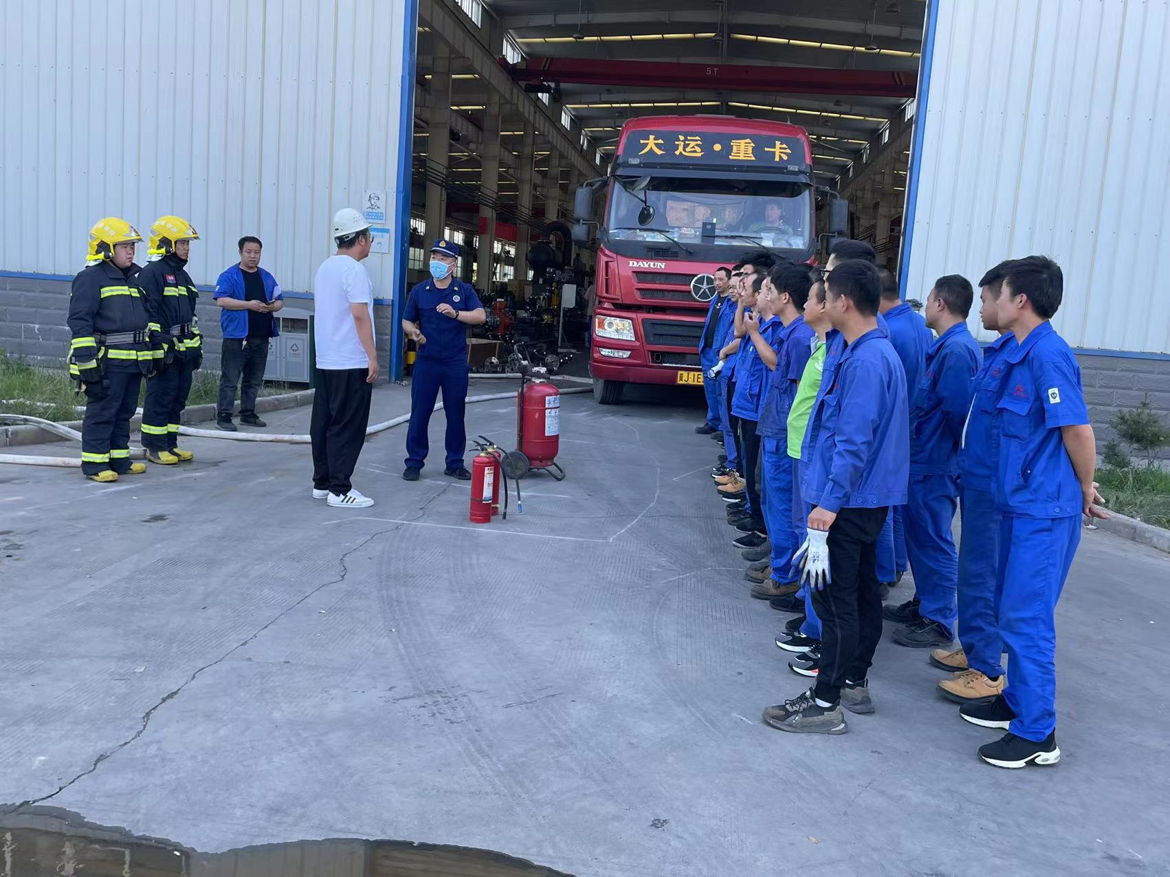 航天泵閥-消防(fáng)應急演練培訓(xùn) 航天泵閥-消防(fáng)應急演練培訓(xùn)