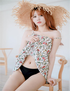 粗长巨龙挤进美妇